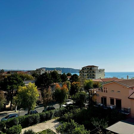 Hotel Praja Mare Прая а Маре Екстериор снимка