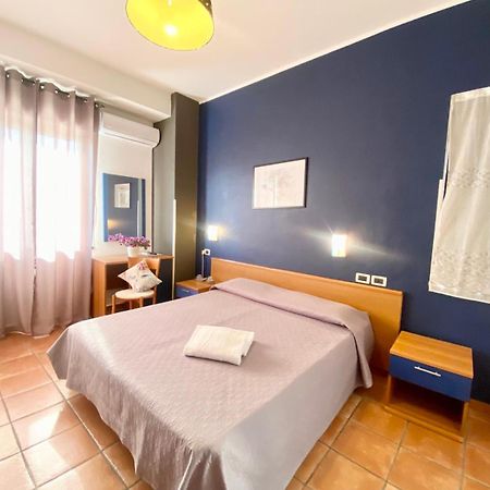 Hotel Praja Mare Прая а Маре Екстериор снимка