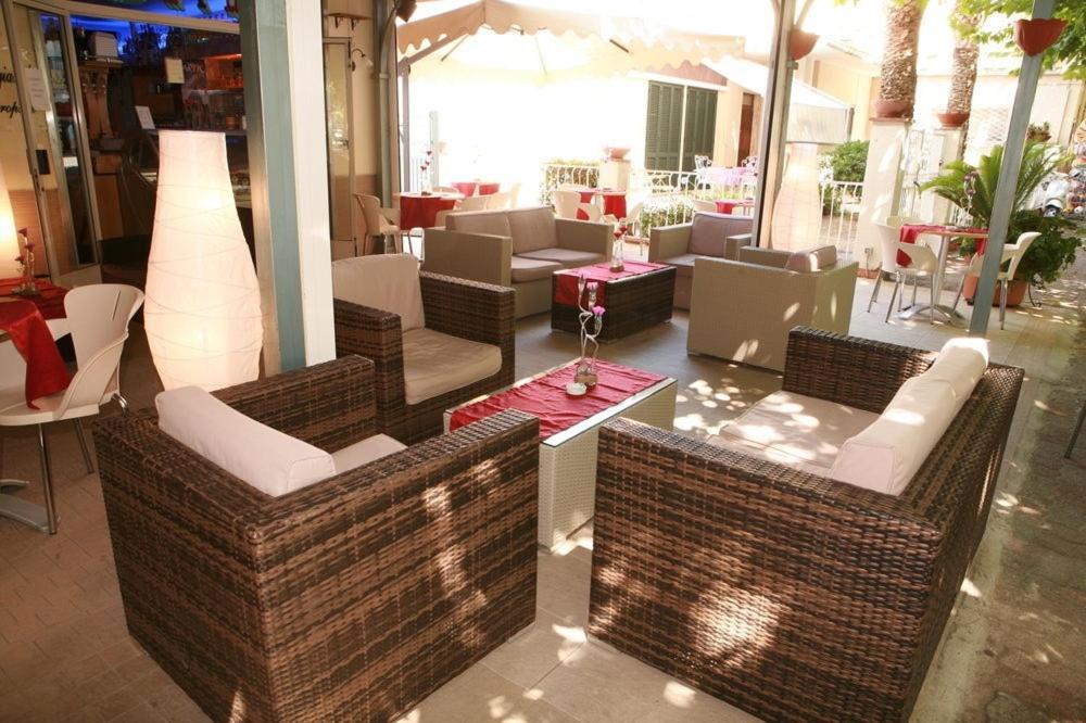 Hotel Praja Mare Прая а Маре Екстериор снимка