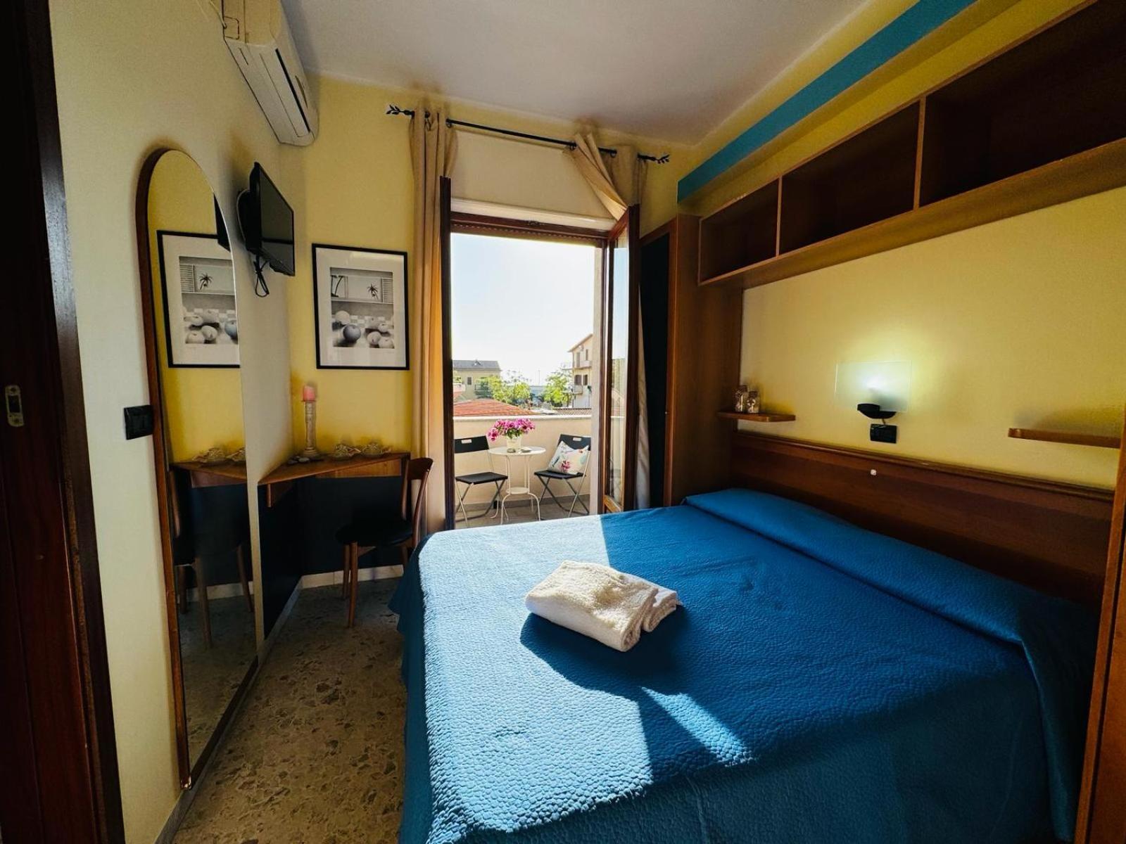 Hotel Praja Mare Прая а Маре Екстериор снимка