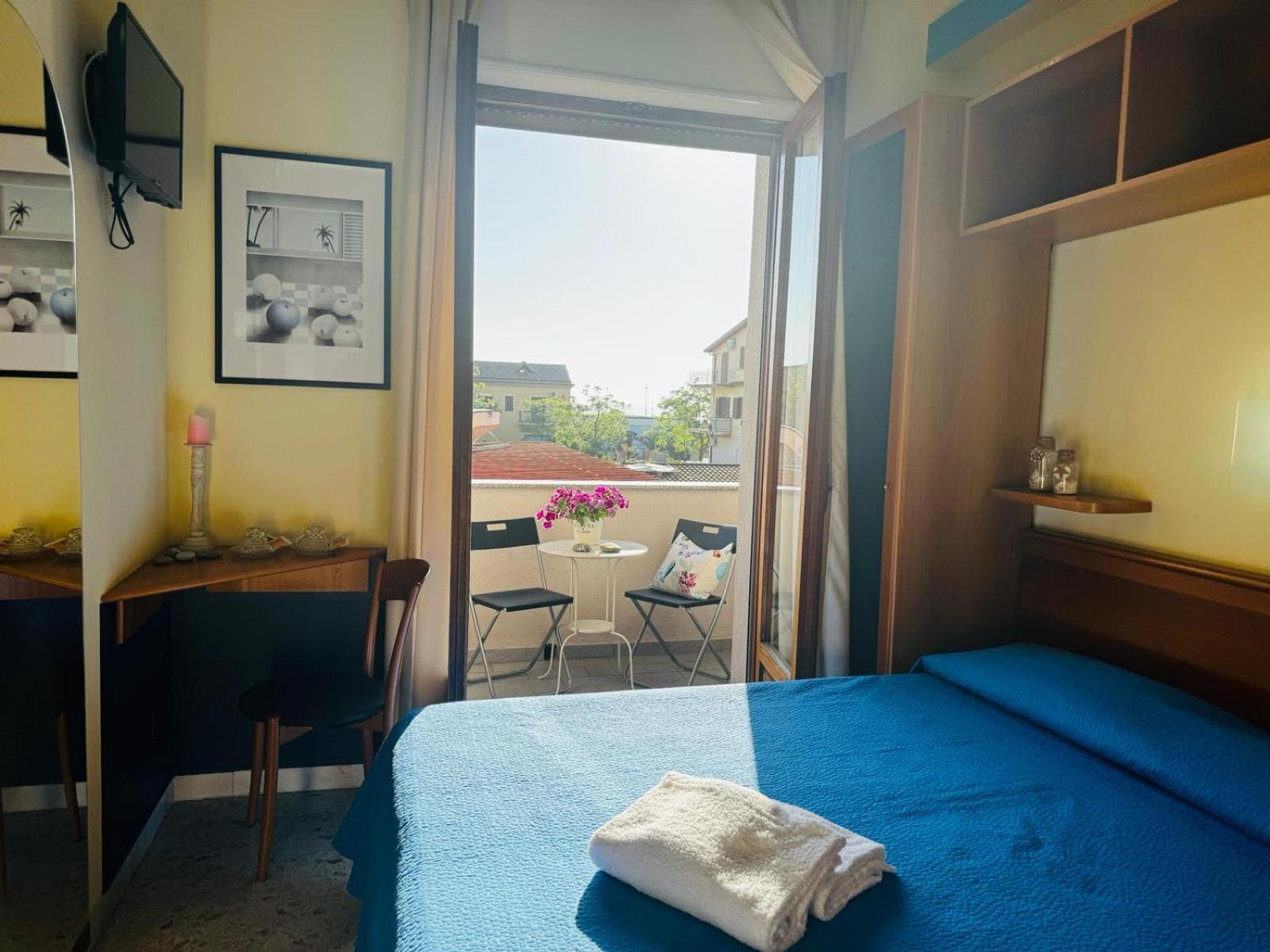 Hotel Praja Mare Прая а Маре Екстериор снимка